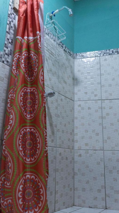 Valerie Emanuel Apartments โบกัสทาวน์ ภายนอก รูปภาพ
